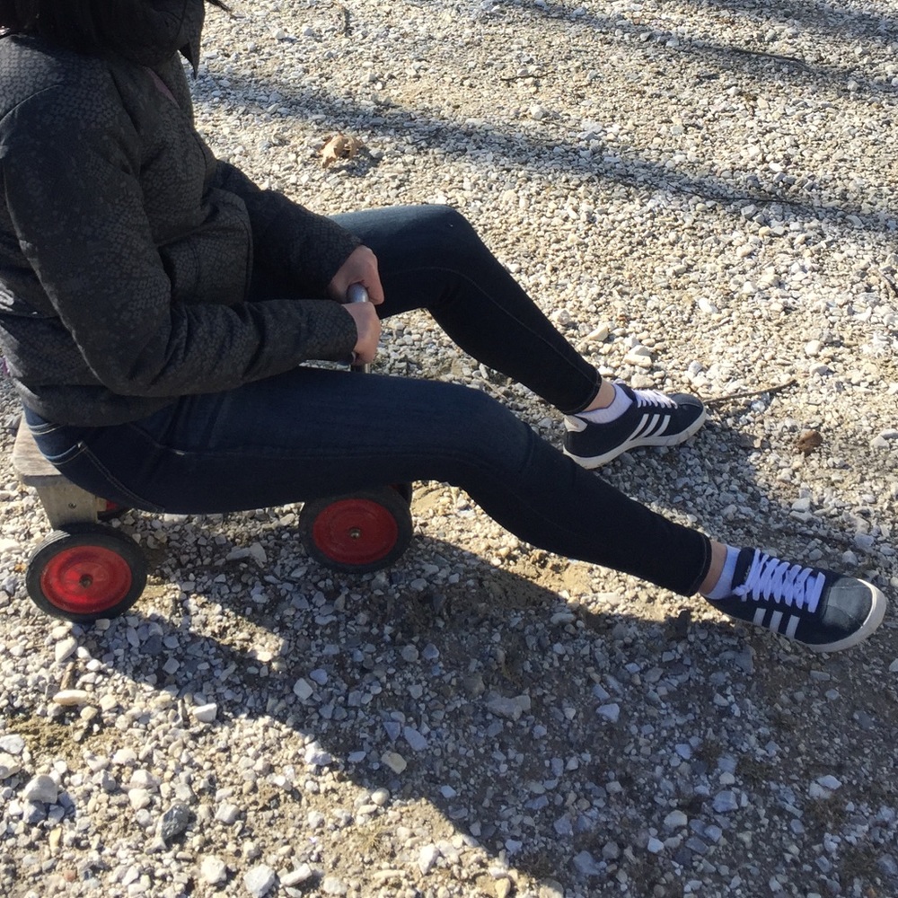 Meet your Posher, Elena